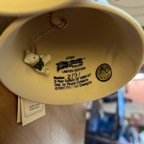 Two 1986 Jan Hagara figurines - Picture 9 of 10